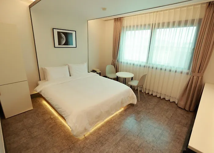 Myeongji